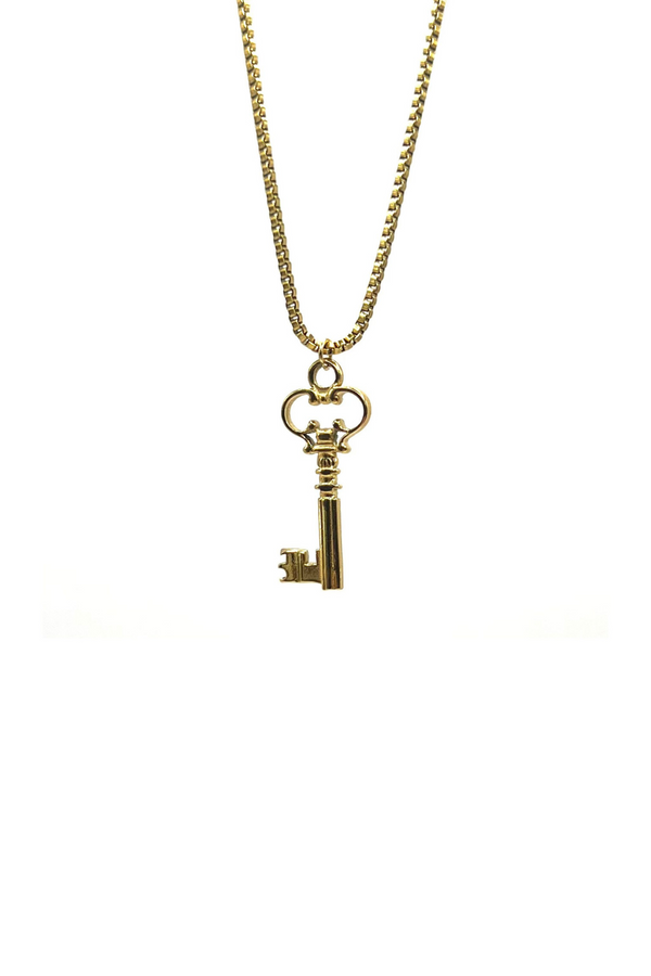 KEY PENDANT NECKLACE GOLD